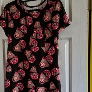 Super soft nesting dolls LuLaRoe Carly dress small